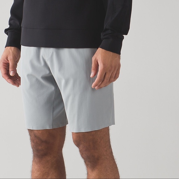 Lululemon Men’s Short - Picture 2 of 2